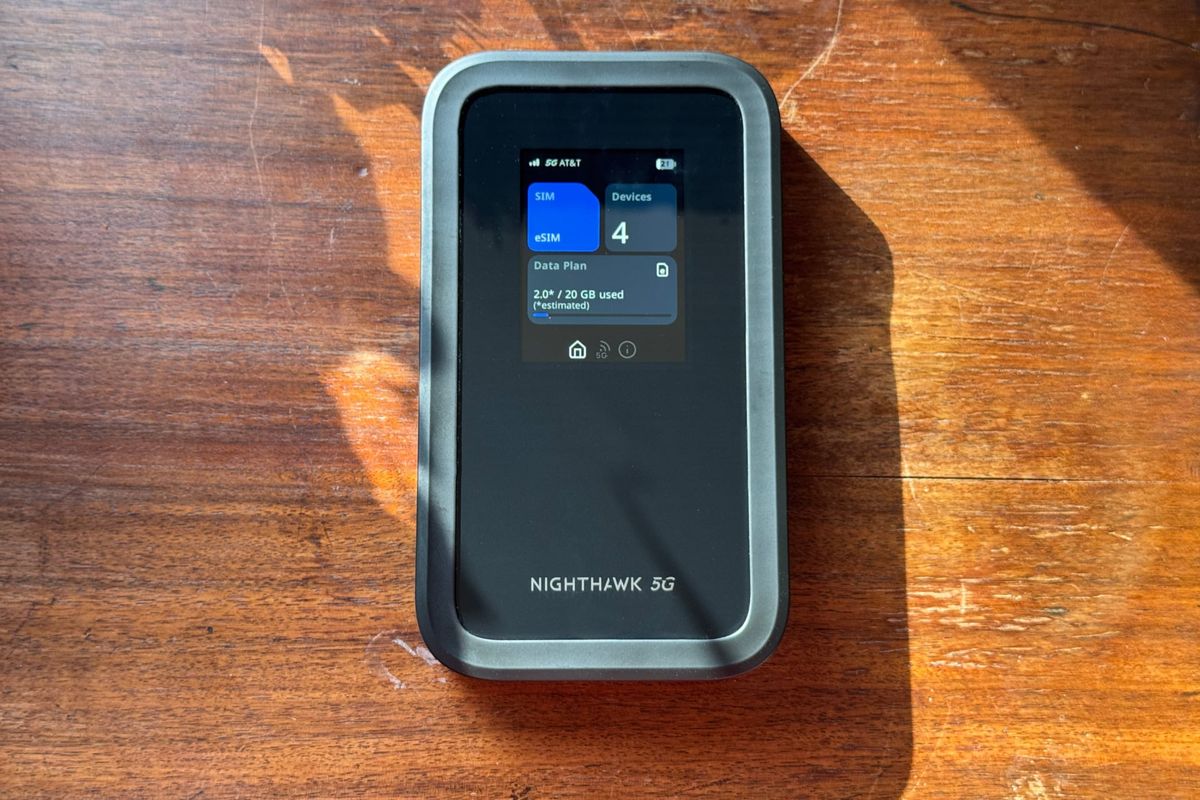 Netgear Nighthawk M7 5G портативный роутер