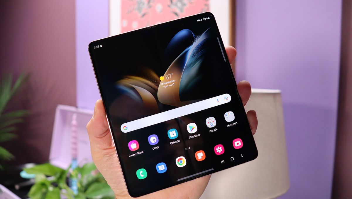 Пример разделения экрана на Samsung Galaxy Z Fold